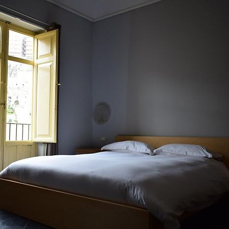 Palazzo Beau Bed & Breakfast Модика Екстериор снимка