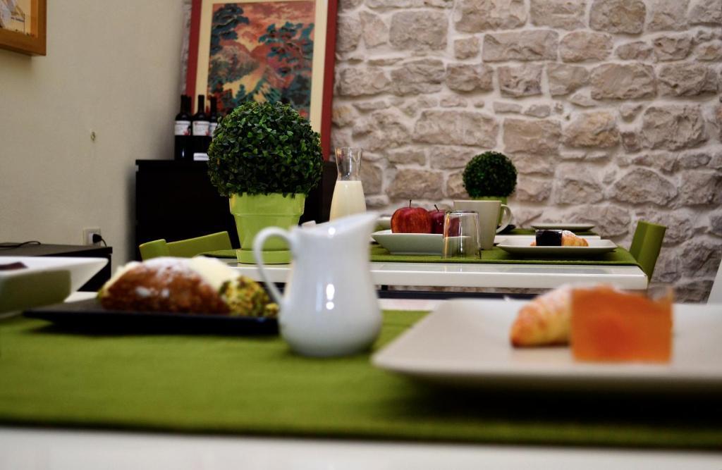Palazzo Beau Bed & Breakfast Модика Екстериор снимка